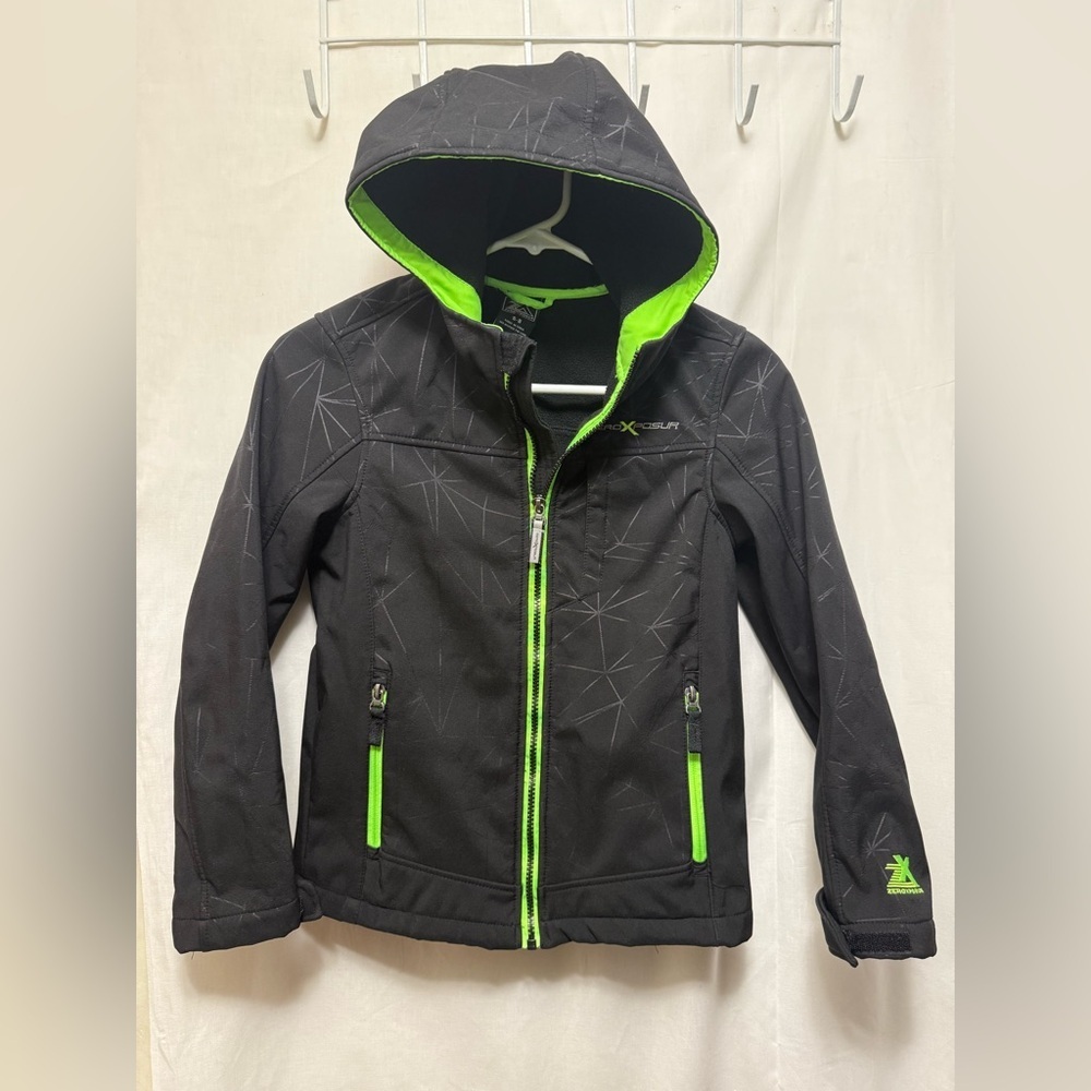 ZeroXposur Black Jacket with Neon Green Highlights 8 Boys  0135